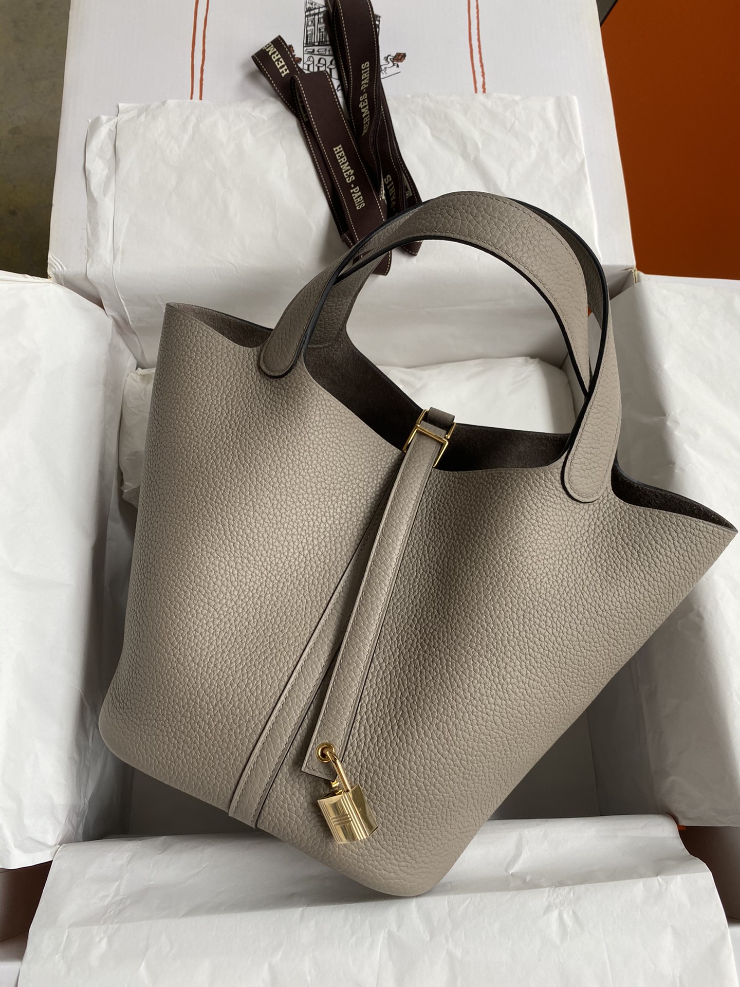 Hermes Picotin Lock 22 Bag In Gris Mouette Clemence Leather